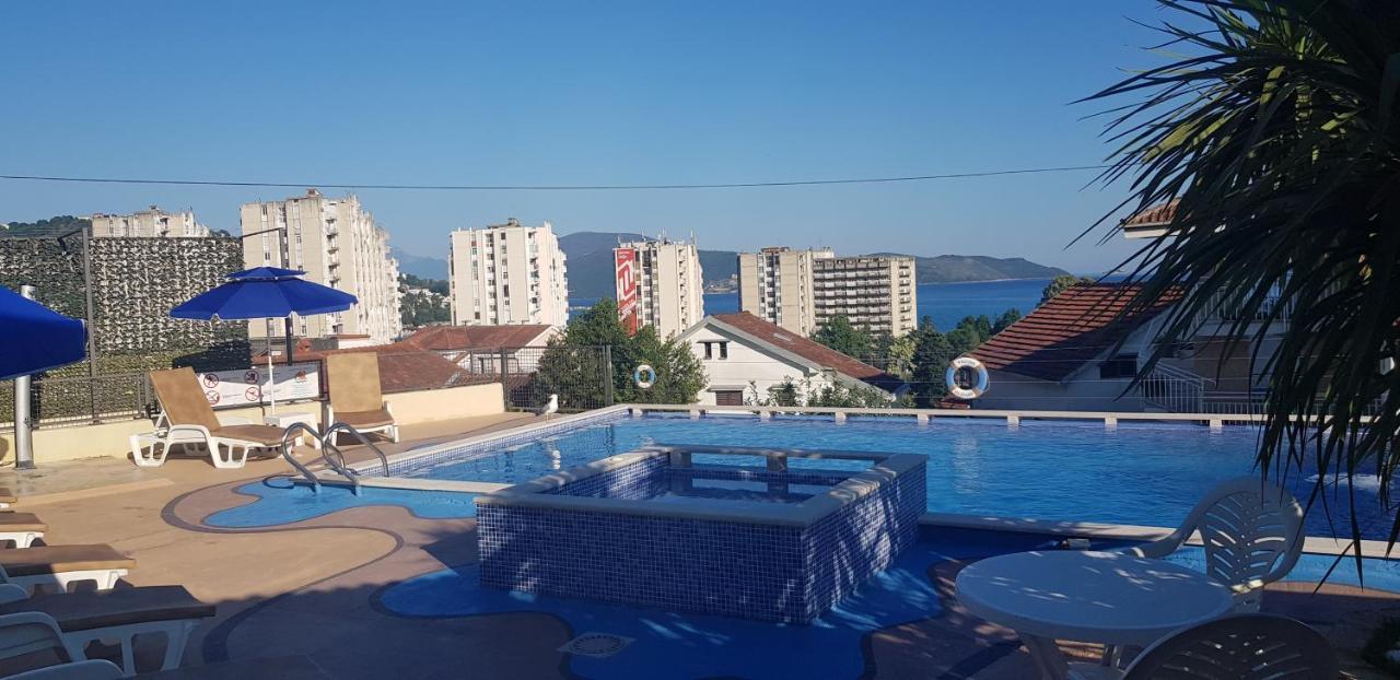 Niksic Apartment *